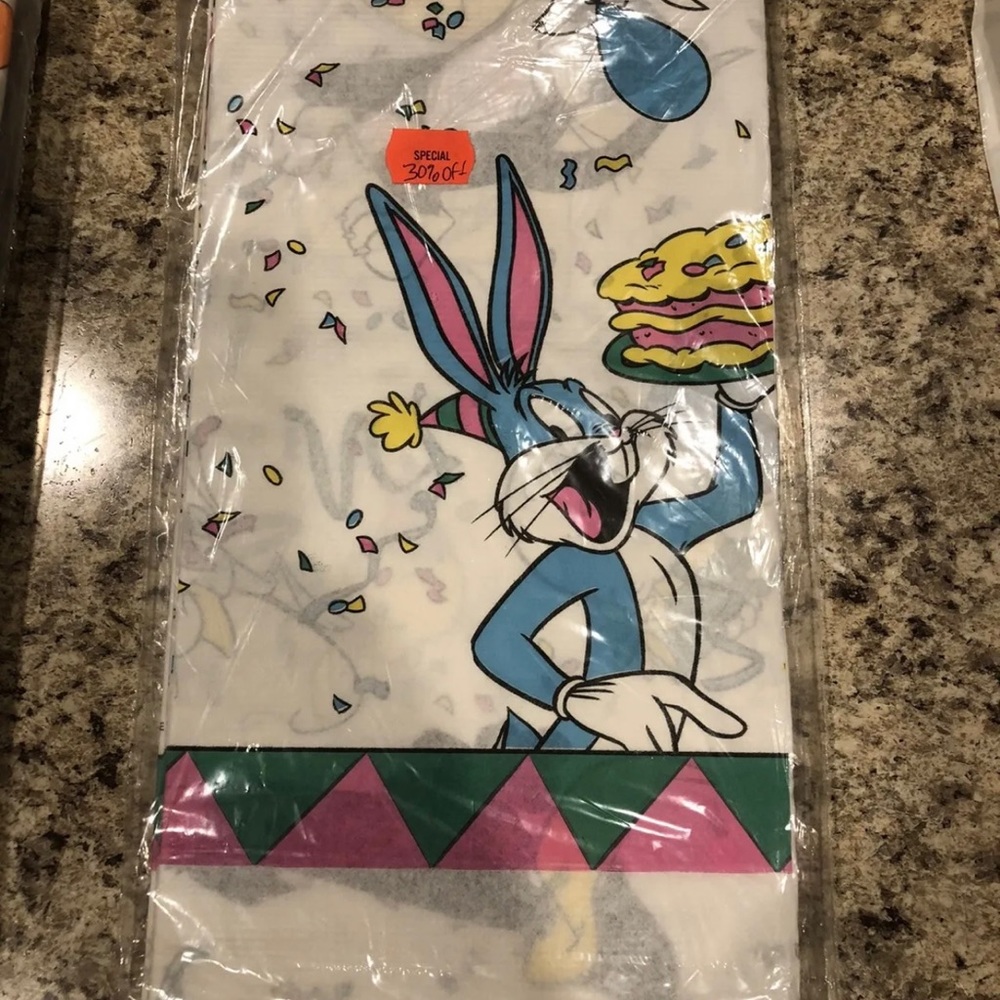 Looney Tunes Tablecloth Party Supplies Vintage 1994 Bugs Bunny